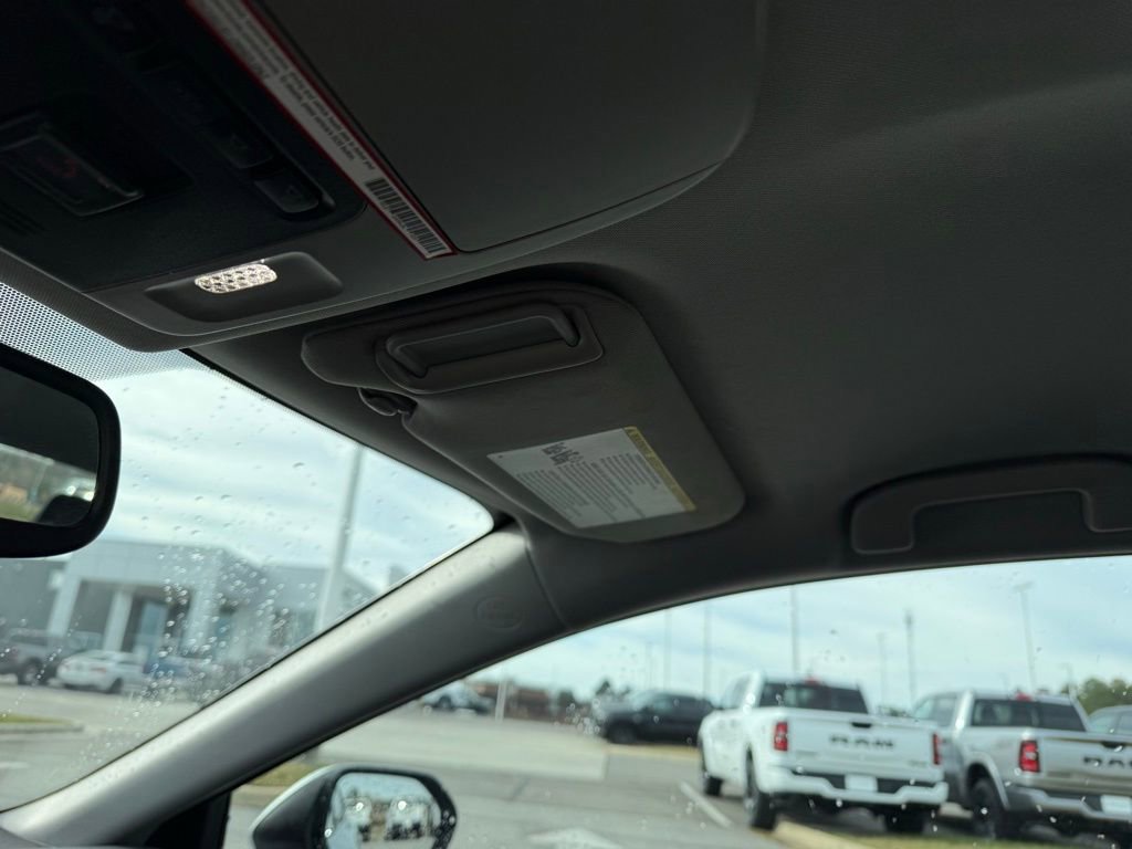 Used 2021 Toyota Camry XLE image 48