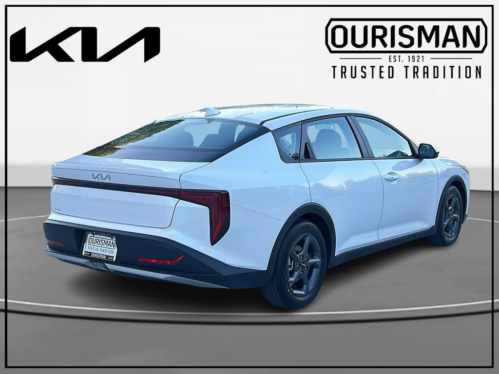 New 2026 Kia K4 FWD image 4