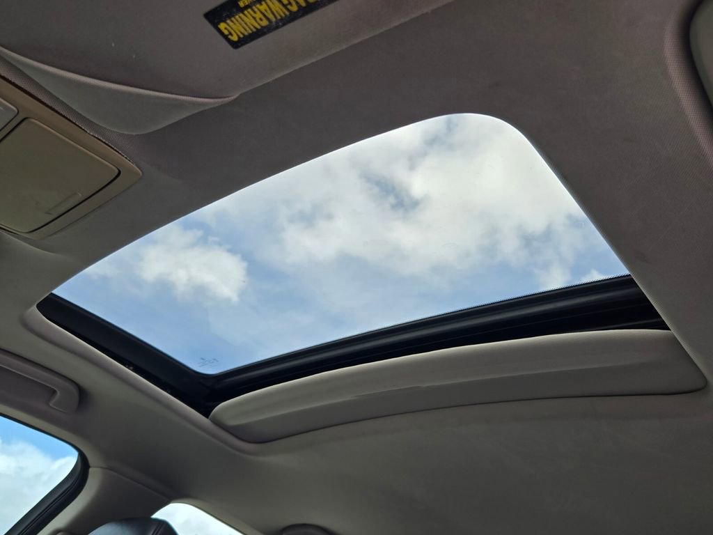 Used 2010 Acura TSX Sedan image 18