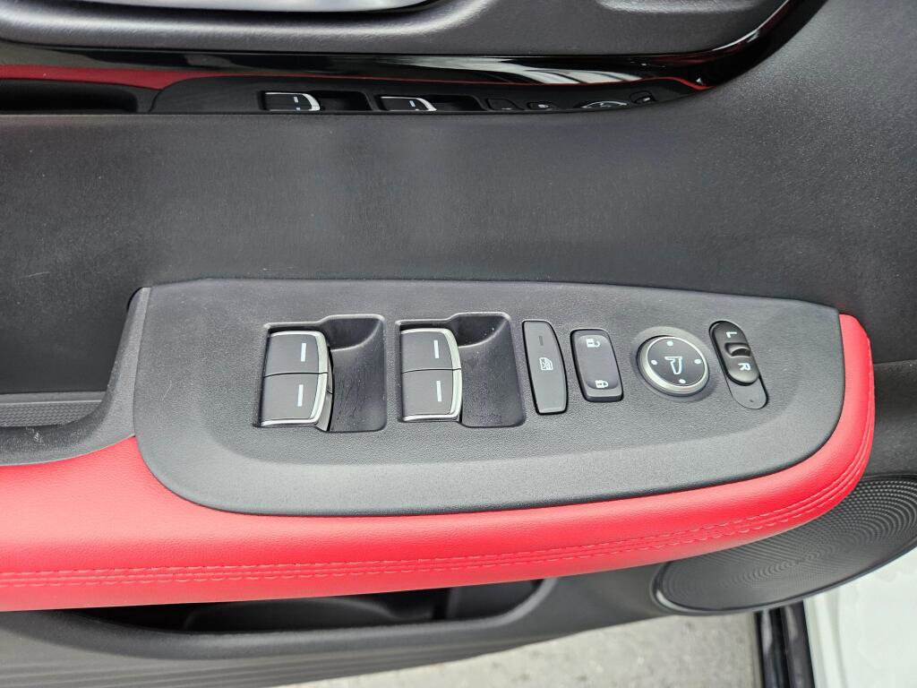 Certified 2025 Acura ADX A-Spec image 27