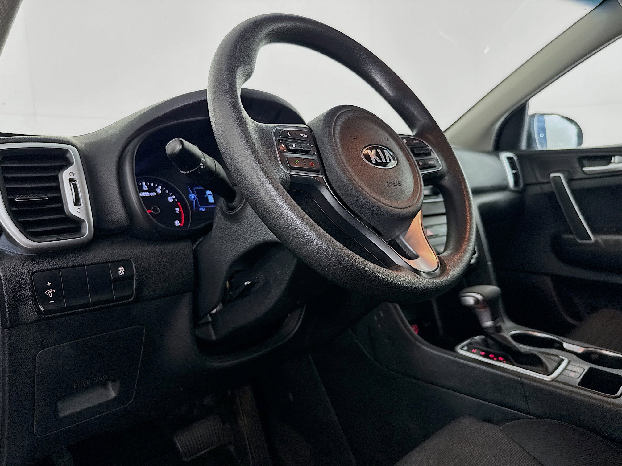 Used 2018 Kia Sportage LX image 21