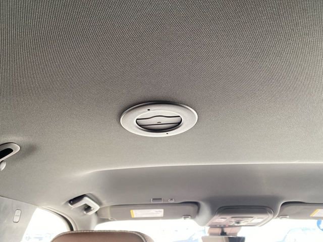 Used 2024 Chevrolet Suburban High Country w/ Max Trailering Package image 20