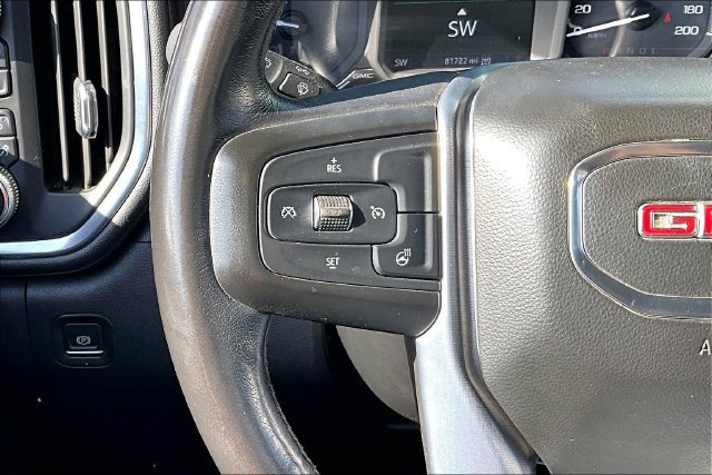 Used 2019 GMC Sierra 1500 SLT w/ X31 Off-Road Package AWD/4WD image 18