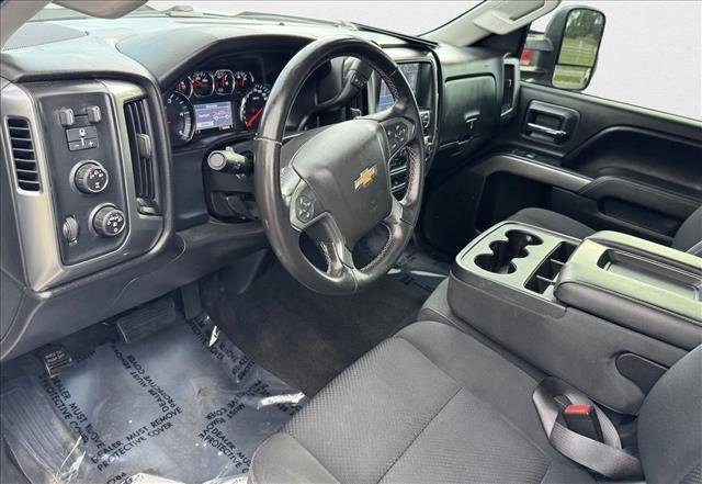 Used 2015 Chevrolet Silverado 2500 LT w/ LT Convenience Package image 11