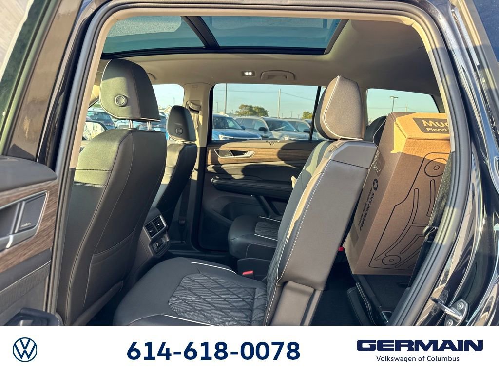 New 2026 Volkswagen Atlas SEL Premium R-Line image 17