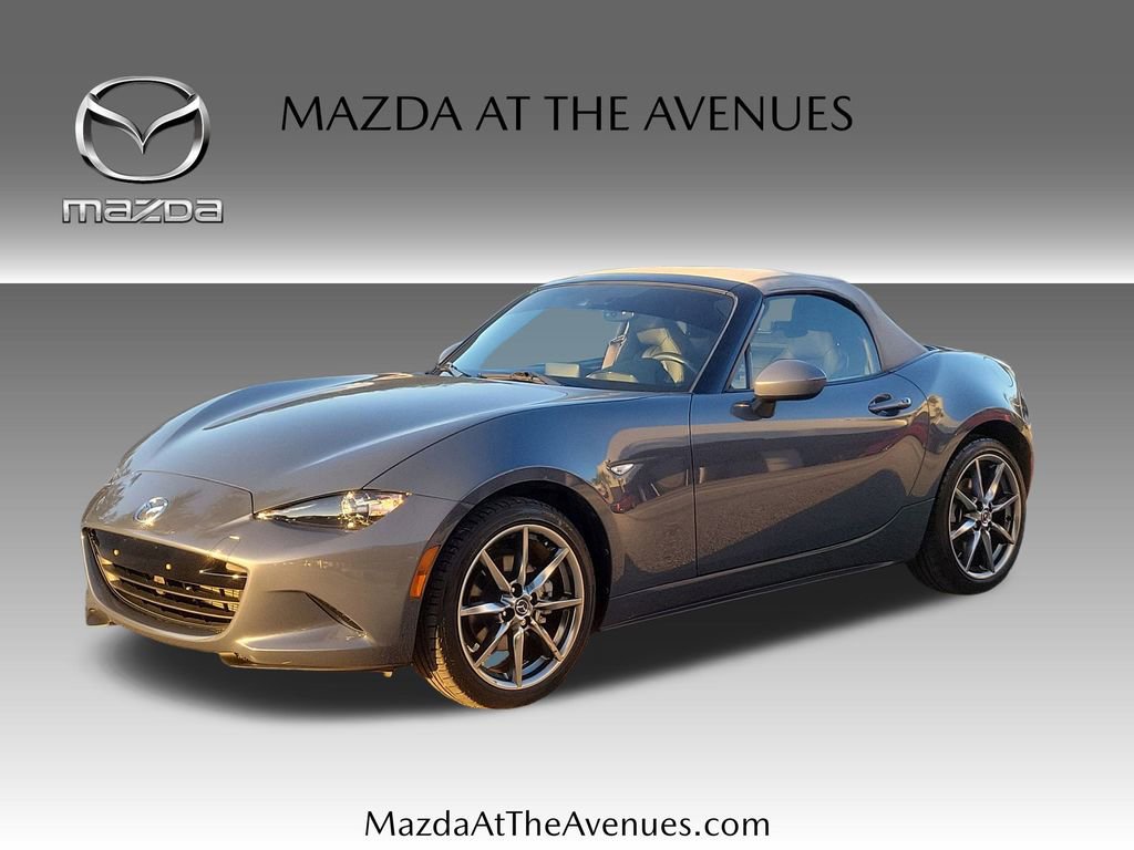 Used 2021 MAZDA MX-5 Miata Grand Touring image 1