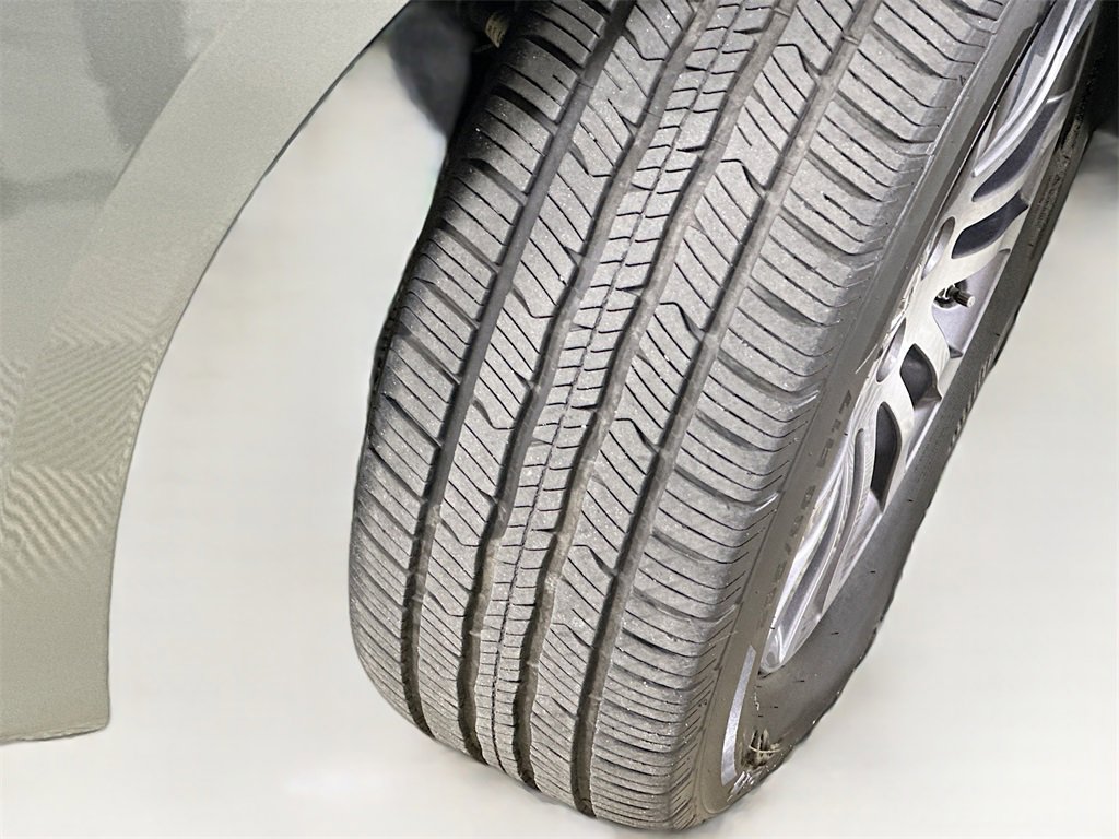 Used 2018 Toyota Sienna XLE image 25