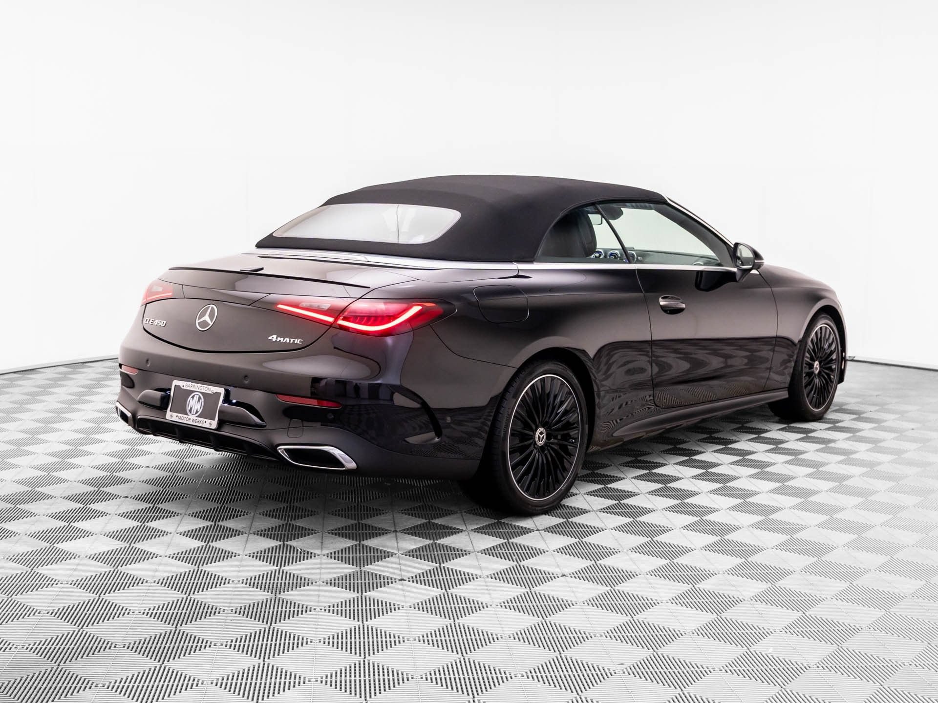 Used 2027 Mercedes-Benz CLE 450 4MATIC Cabriolet image 5