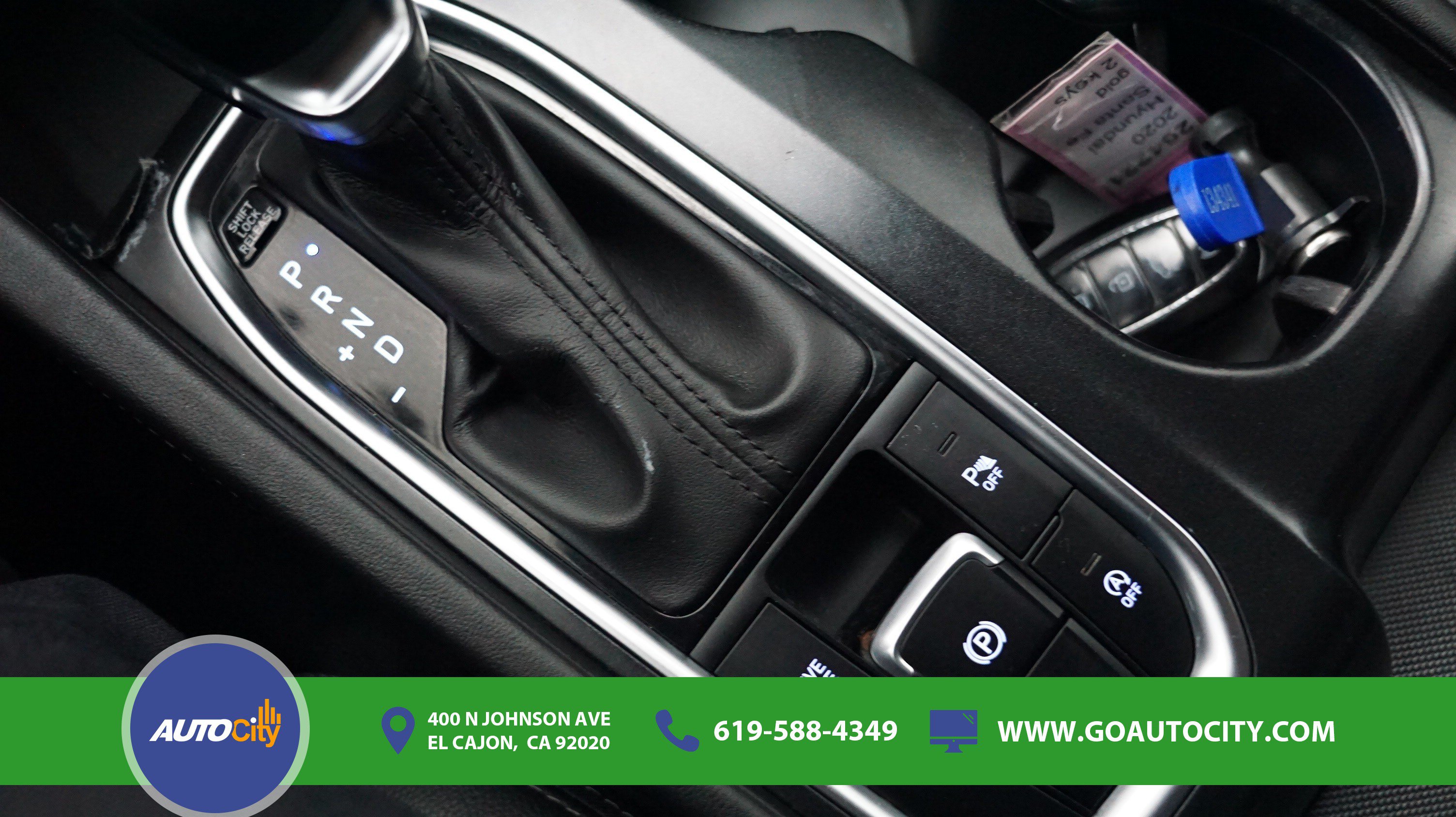 Used 2020 Hyundai Santa Fe SEL w/ Convenience + Premium Package FWD image 26