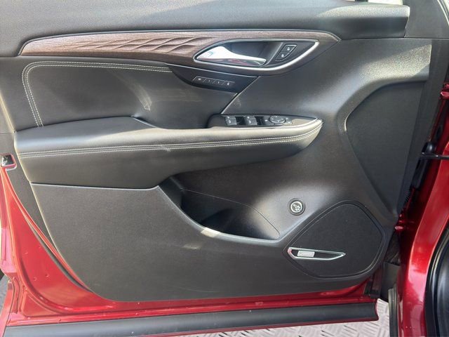 Used 2023 Buick Envision Avenir image 13