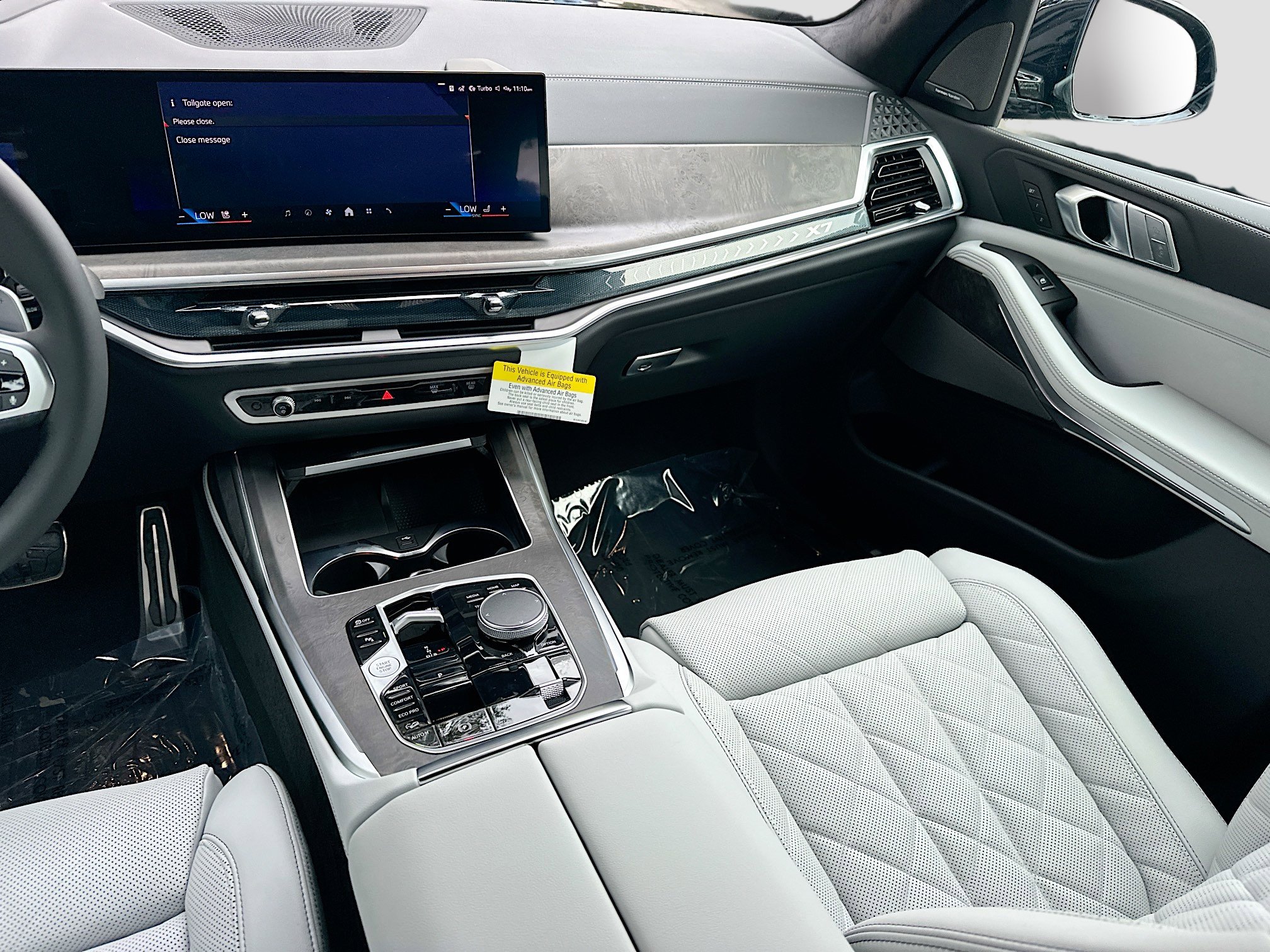 New 2026 BMW X7 xDrive40i w/ M Sport Package image 18