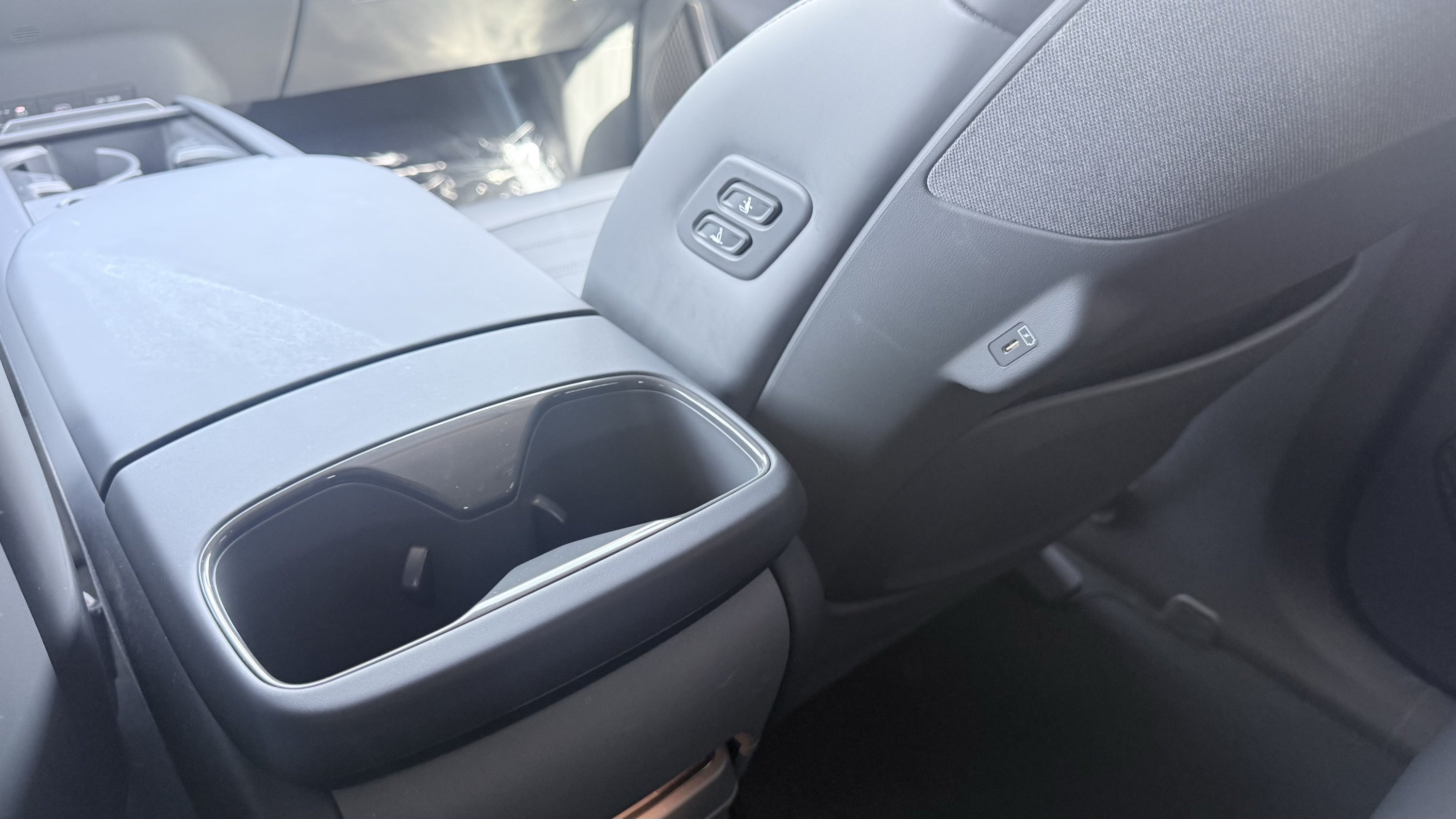 Used 2024 Kia EV9 Land AWD/4WD image 63