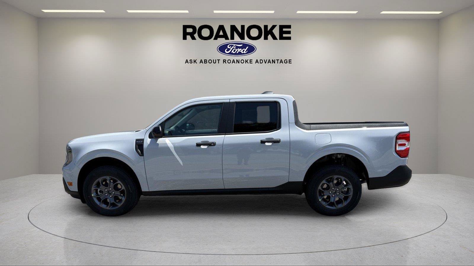 New 2026 Ford Maverick XLT w/ XLT Luxury Package AWD/4WD image 8