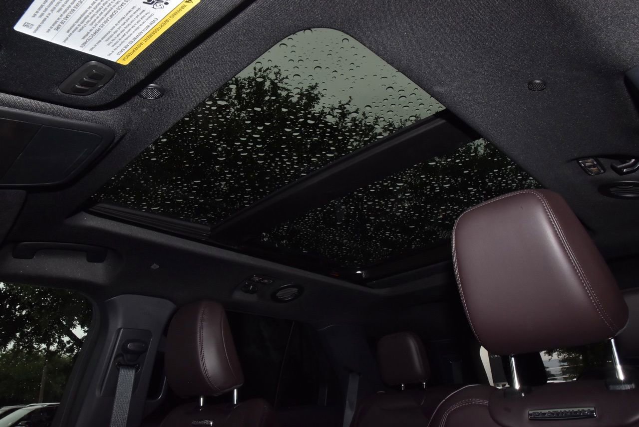 Certified 2025 Ford Explorer Platinum RWD image 32