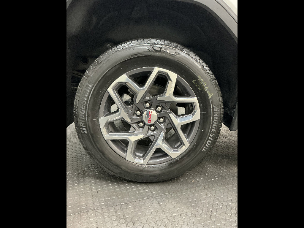 New 2026 GMC Sierra 1500 SLT w/ SLT Premium Package image 27