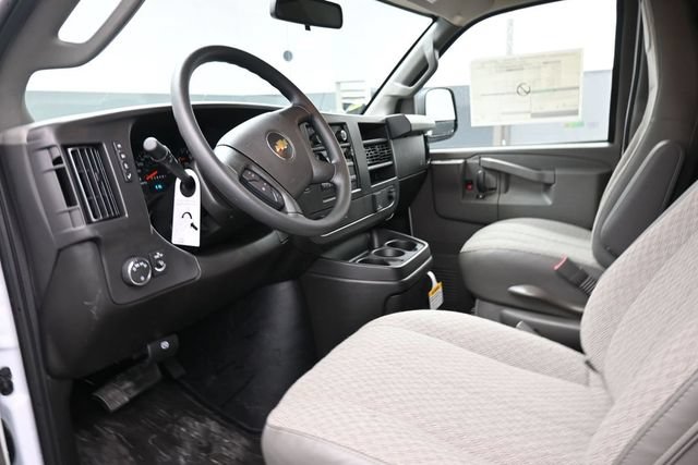 New 2026 Chevrolet Express 2500 w/ Driver Convenience Package RWD image 8