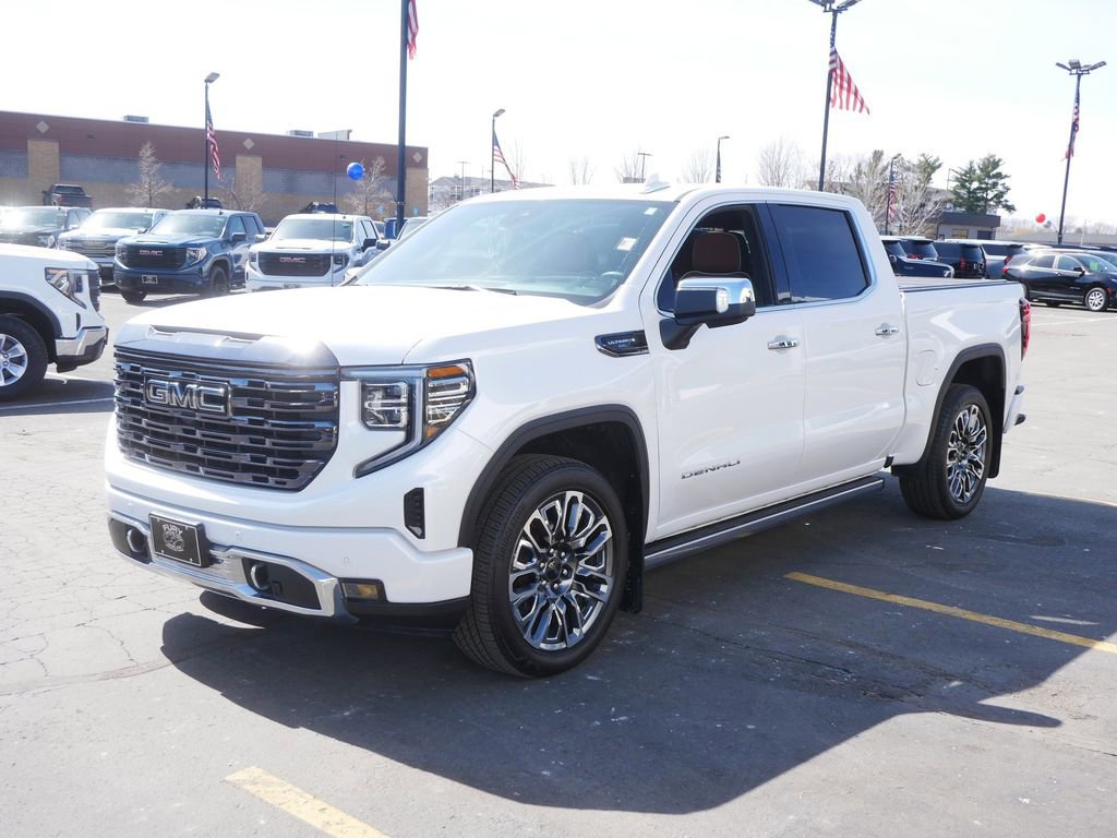 Used 2024 GMC Sierra 1500 Denali Ultimate AWD/4WD image 4