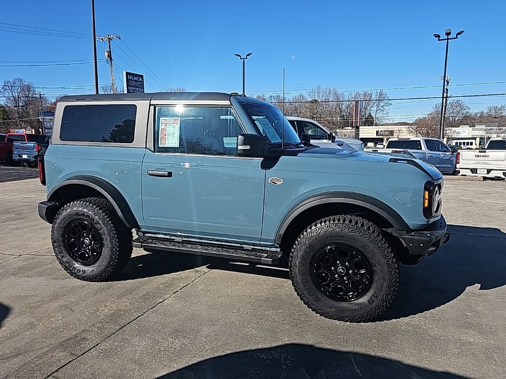 Used 2022 Ford Bronco Wildtrak image 2