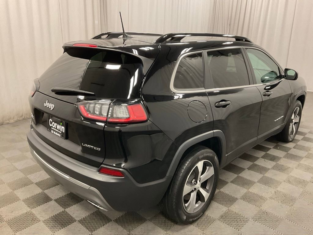 Used 2022 Jeep Cherokee Limited image 3