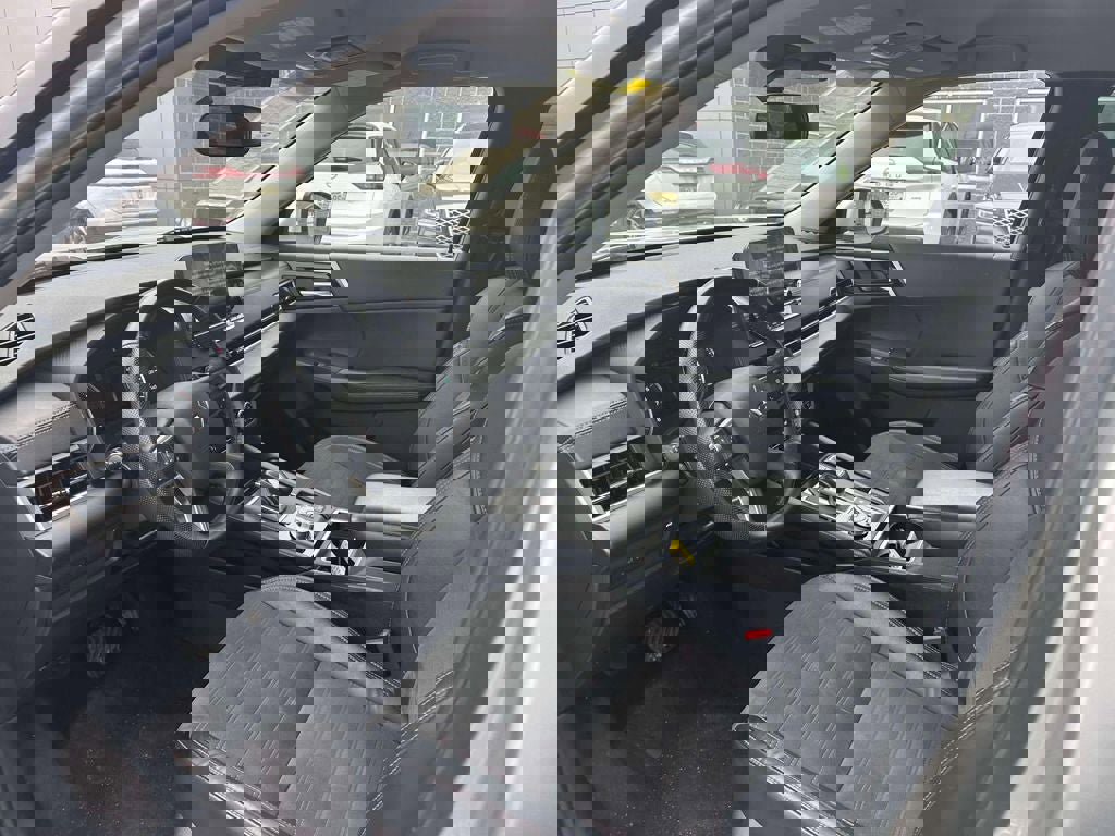 Used 2023 Mitsubishi Outlander SE image 15