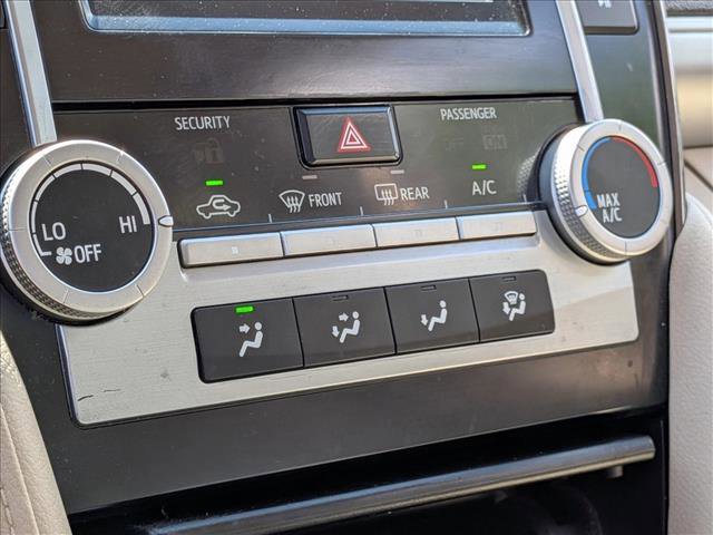 Used 2012 Toyota Camry LE image 10