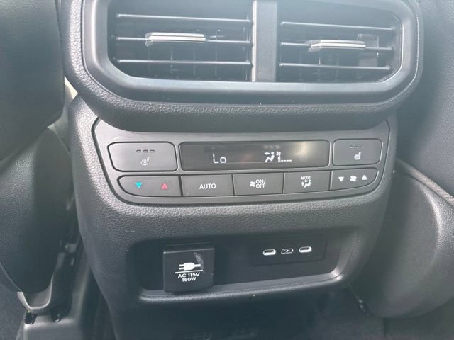Used 2025 Honda Pilot Elite image 22