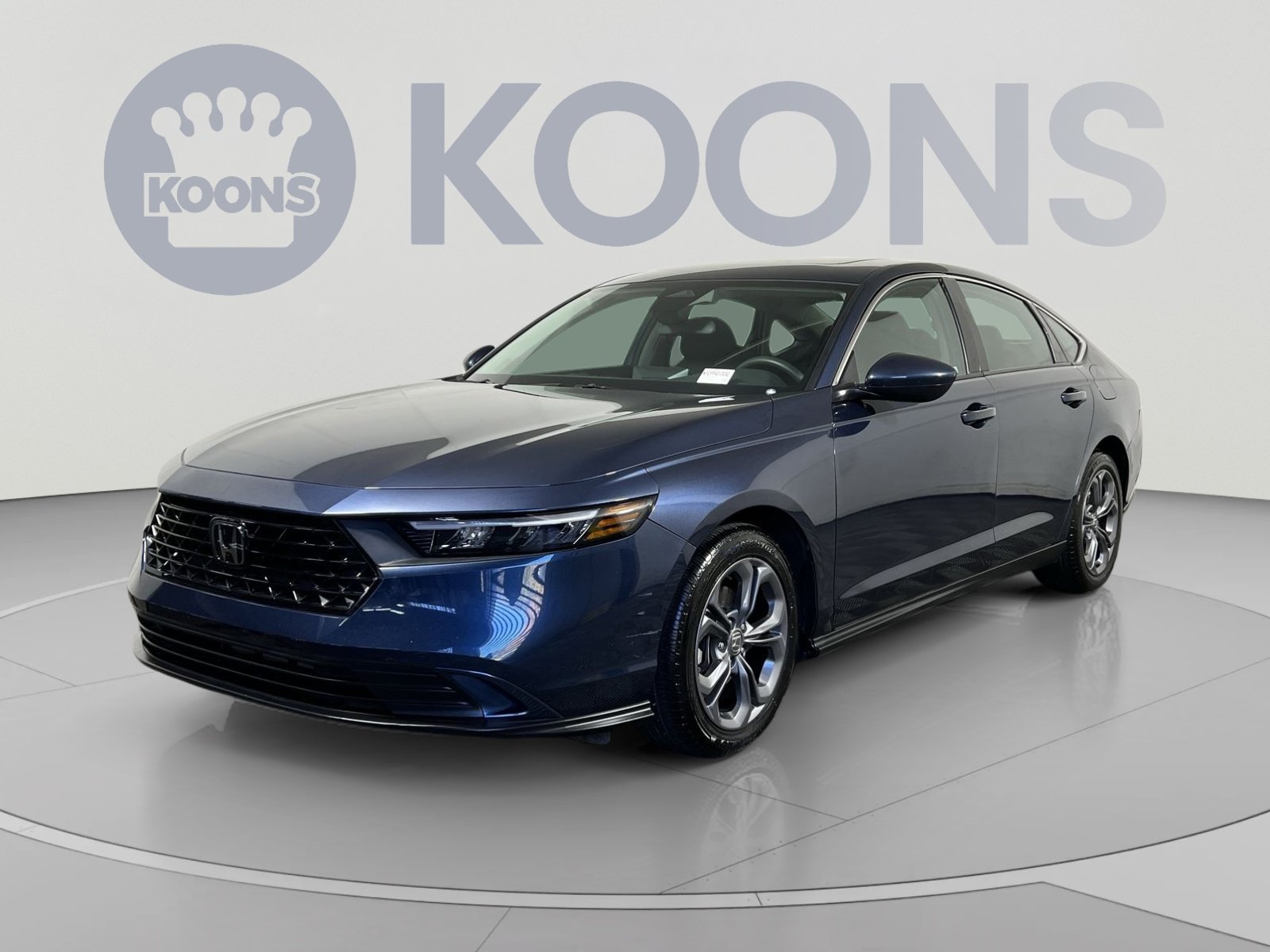 Used 2023 Honda Accord EX image 5