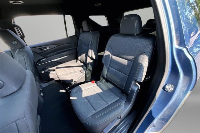 Used 2024 Chevrolet Traverse LT w/ Trailering Package FWD image 26