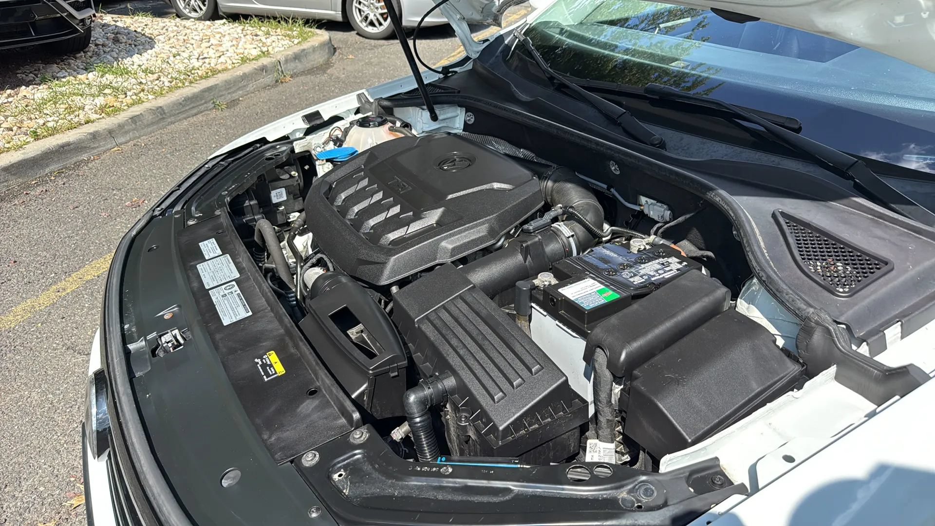 Used 2018 Volkswagen Passat 2.0T SE FWD image 47