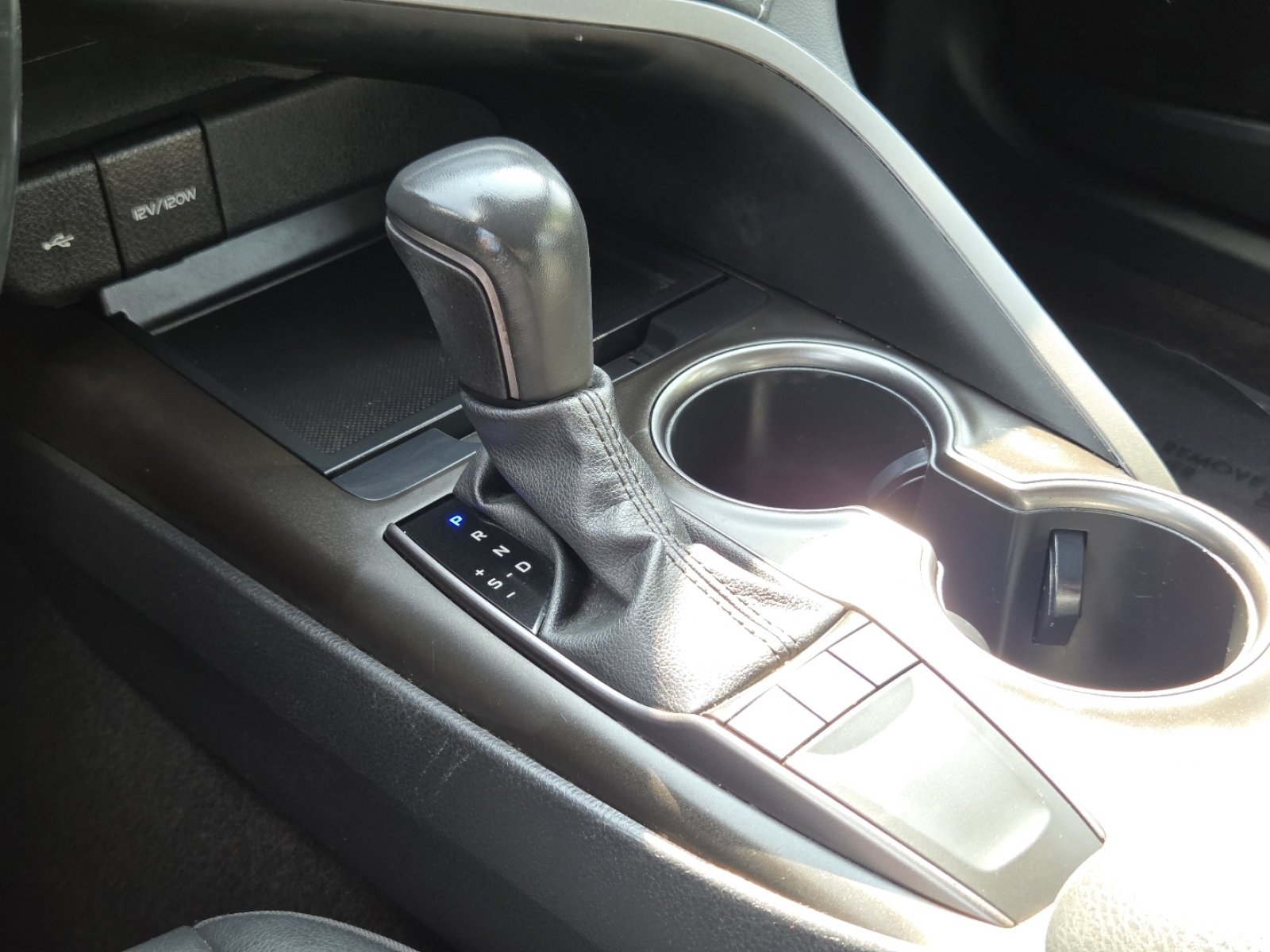 Used 2023 Toyota Camry SE FWD image 33