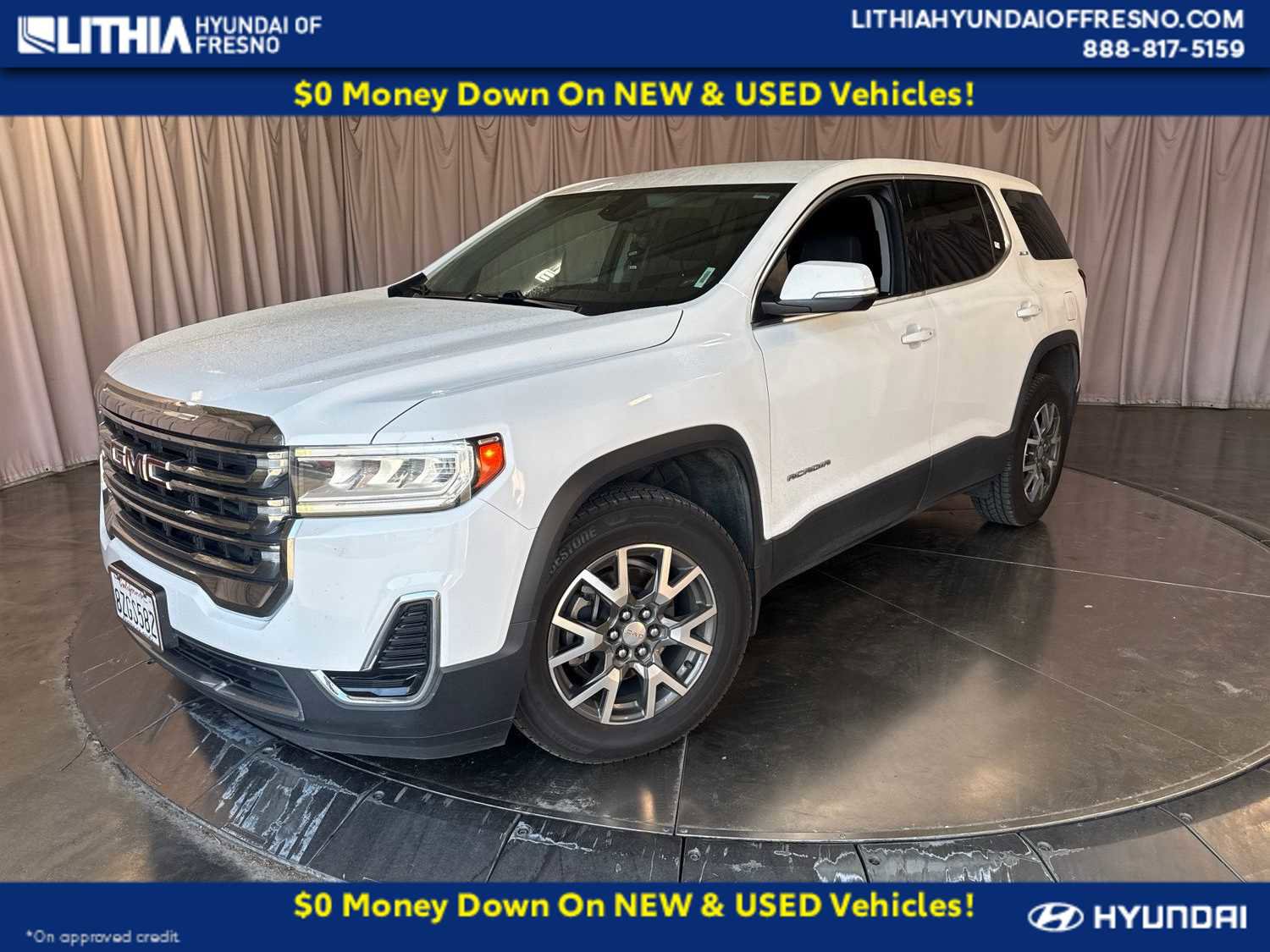 Used 2020 GMC Acadia SLE FWD image 1