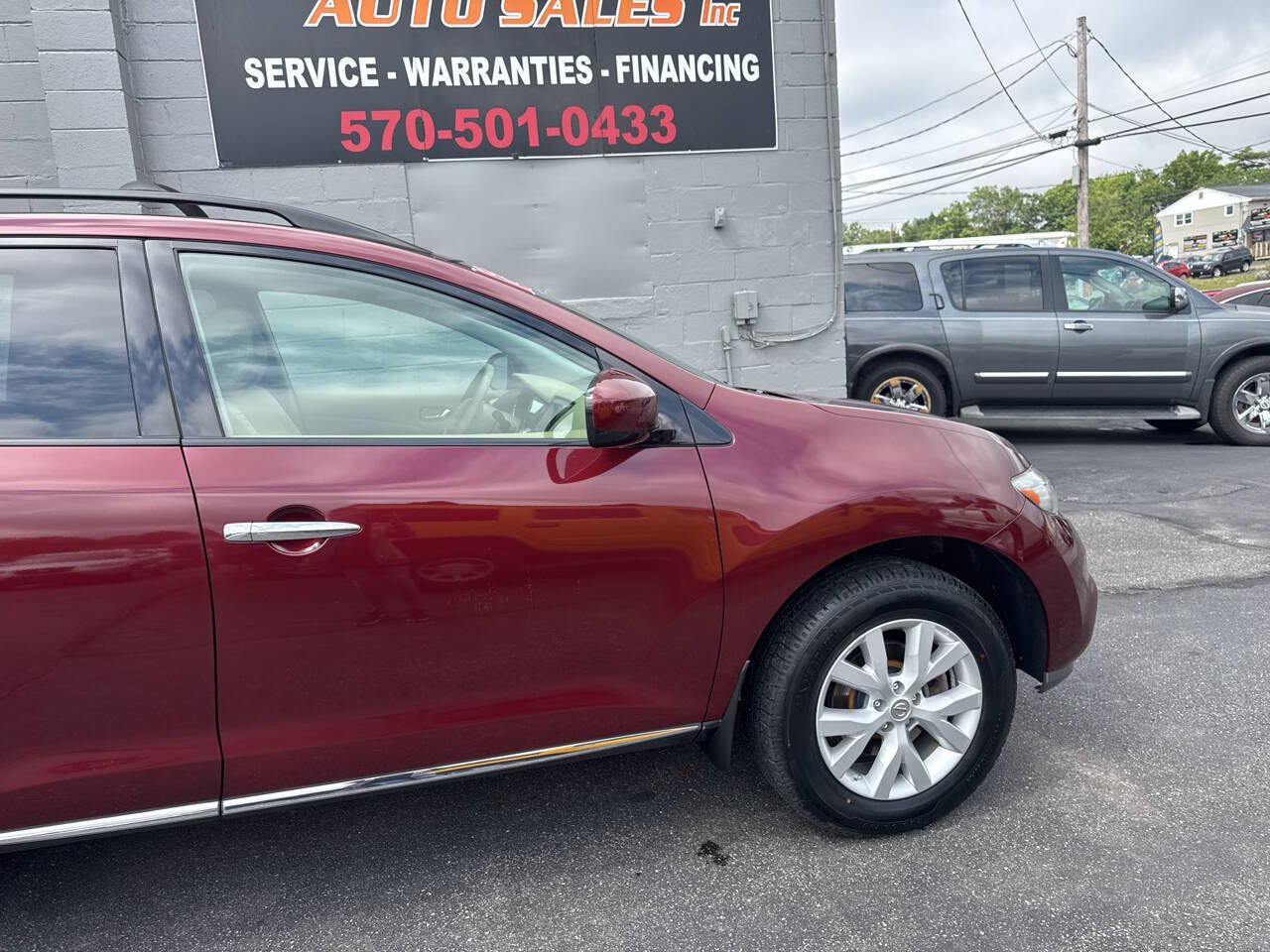 Used 2012 Nissan Murano SV AWD/4WD image 10