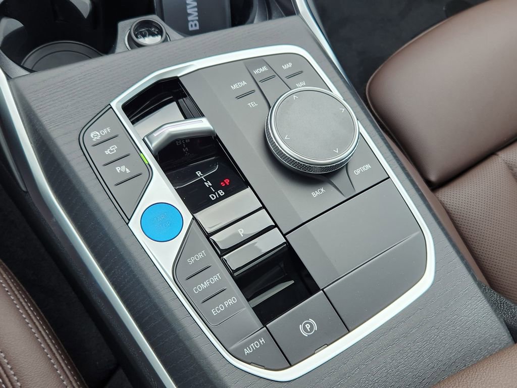 New 2026 BMW i4 xDrive40i image 18