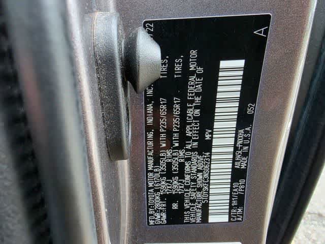 Used 2022 Toyota Sienna XLE AWD/4WD image 9