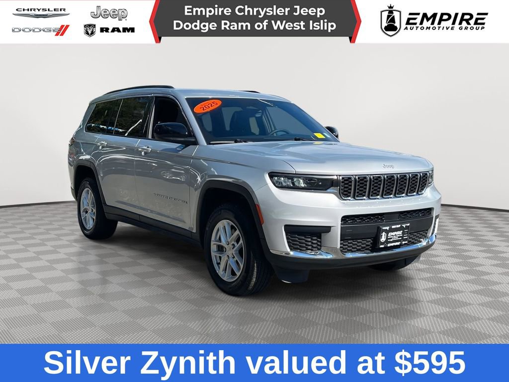 Used 2025 Jeep Grand Cherokee L Laredo image 1