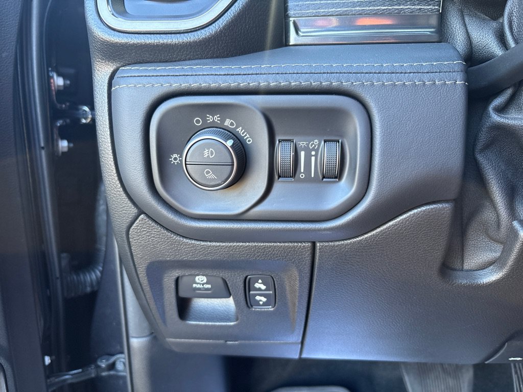 Used 2021 RAM 1500 Limited w/ Bed Utility Group RWD image 31