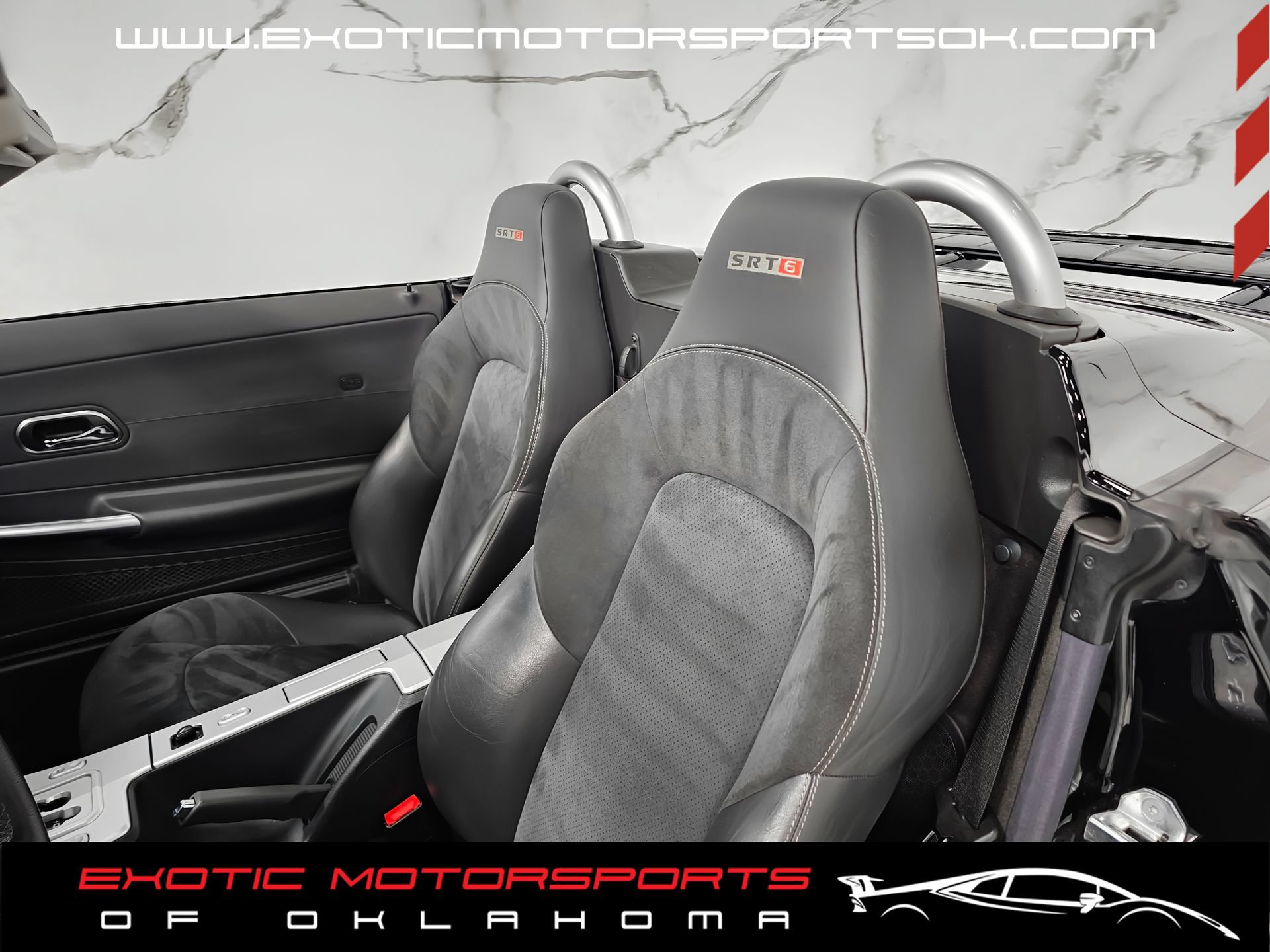 Used 2005 Chrysler Crossfire SRT-6 RWD image 24