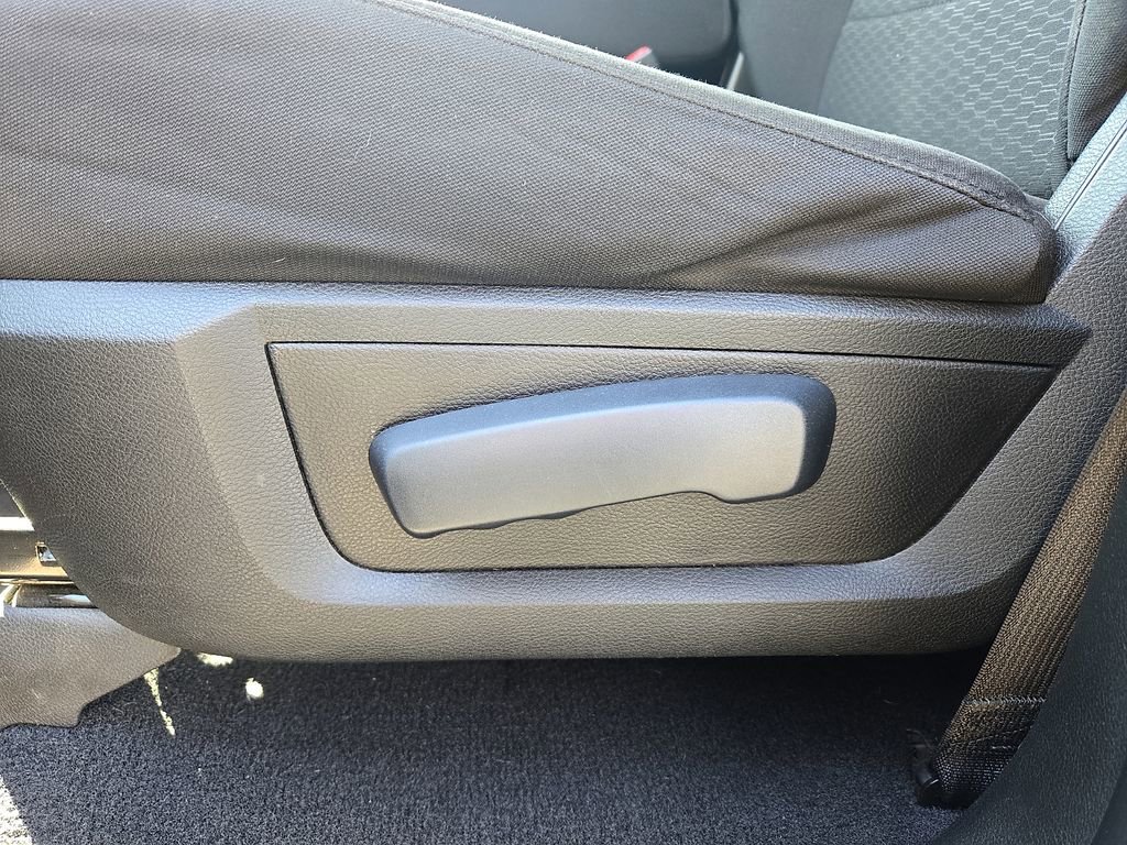 Used 2020 RAM 1500 Classic Warlock w/ Electronics Group image 26