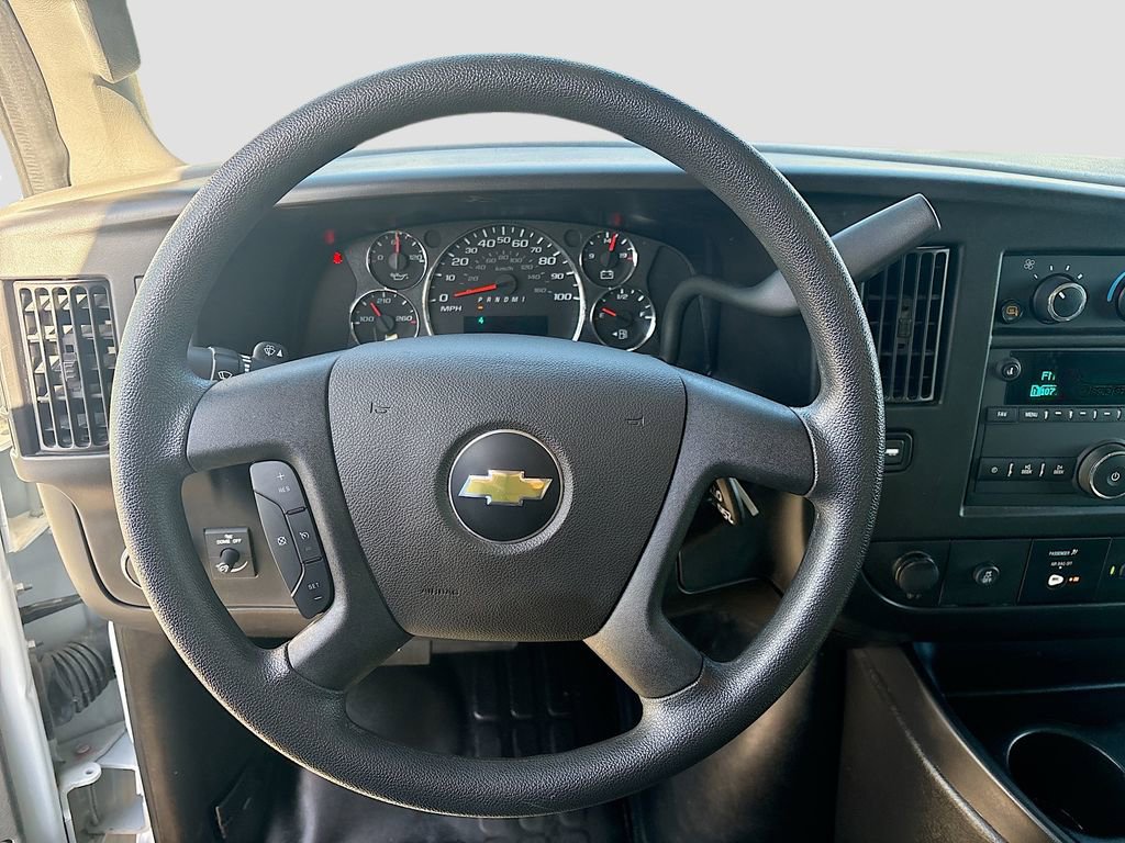 Used 2024 Chevrolet Express 3500 w/ Driver Convenience Package image 11