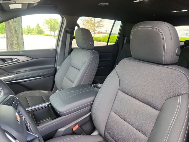 New 2027 Chevrolet Traverse LT w/ Driver Confidence Package FWD image 13