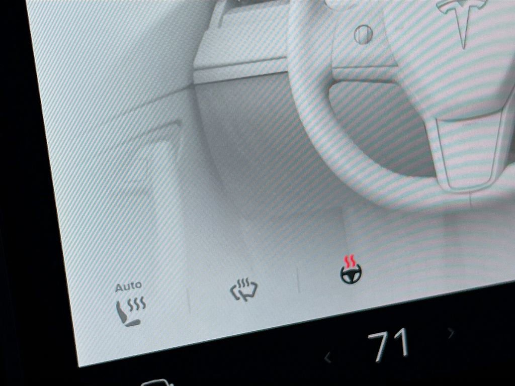 Used 2023 Tesla Model 3 Performance image 17