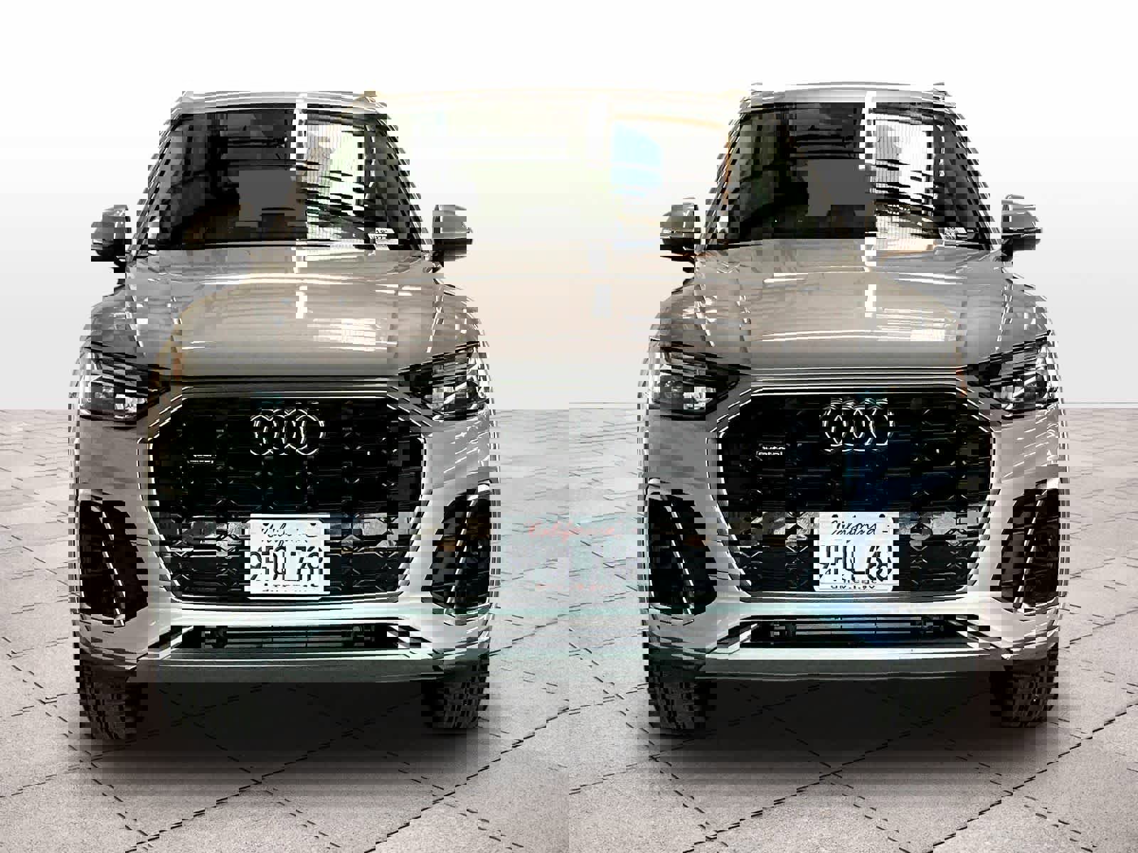 Used 2023 Audi Q5 2.0T Premium w/ Convenience Package AWD/4WD image 3