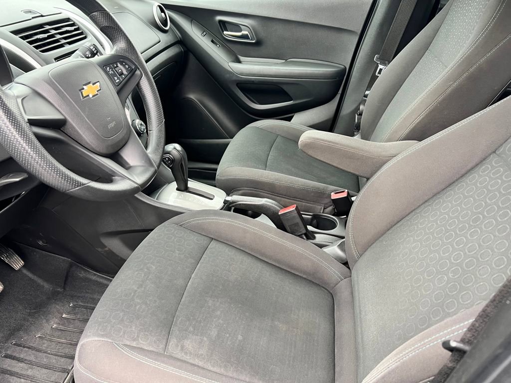 Used 2016 Chevrolet Trax LS w/ LPO, Protection Package image 8