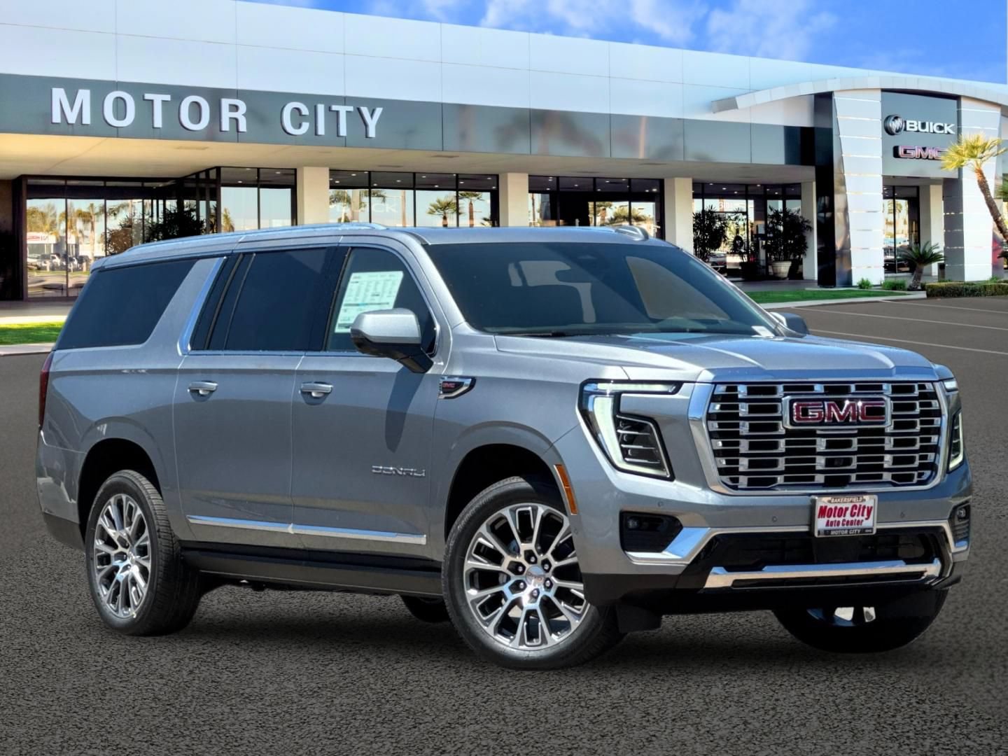 New 2026 GMC Yukon XL Denali w/ Denali Reserve Package