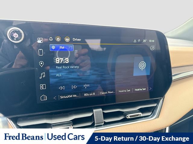 Used 2025 Chevrolet Equinox ACTIV AWD/4WD image 16