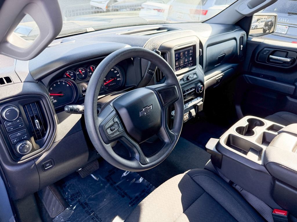 Used 2024 Chevrolet Silverado 1500 Custom Trail Boss w/ Turbomax Blackout Package image 17