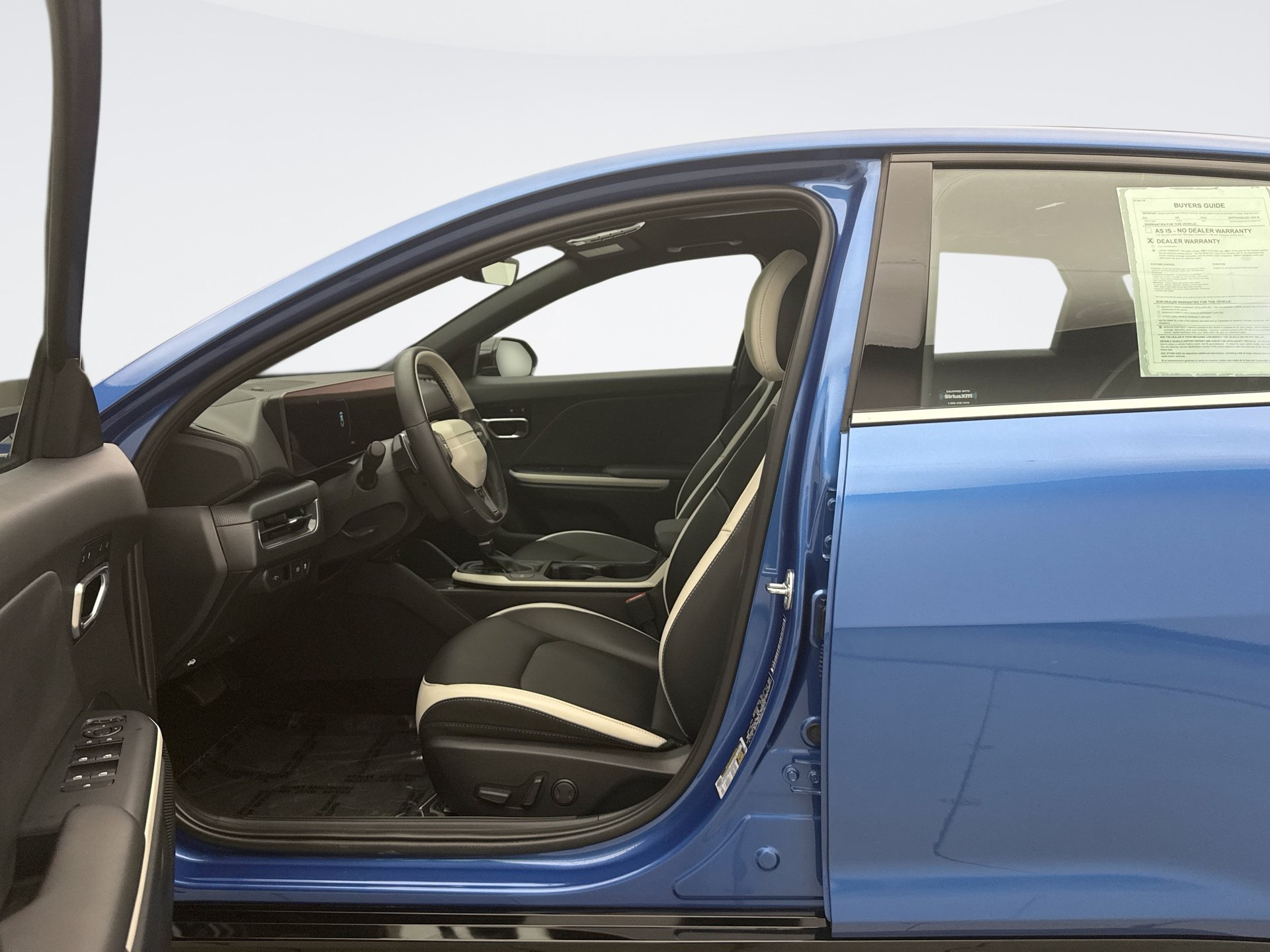 Used 2025 Kia K4 GT-Line w/ GT-Line Premium Package FWD image 11