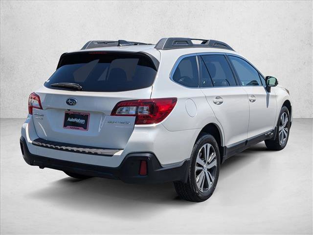 Used 2018 Subaru Outback 2.5i Limited AWD/4WD image 5
