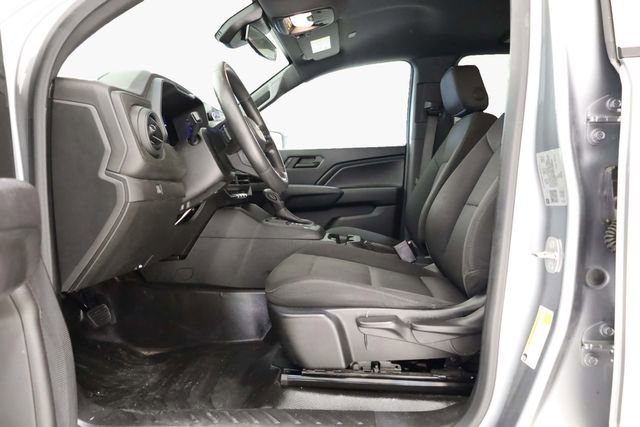 Used 2023 Chevrolet Colorado W/T image 13