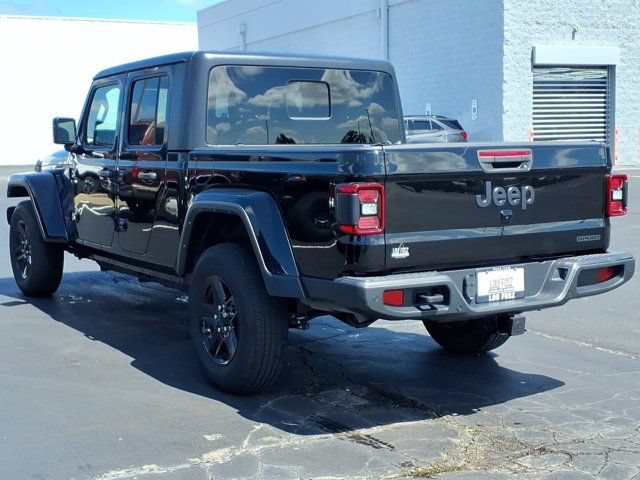 Used 2021 Jeep Gladiator Sport AWD/4WD image 5